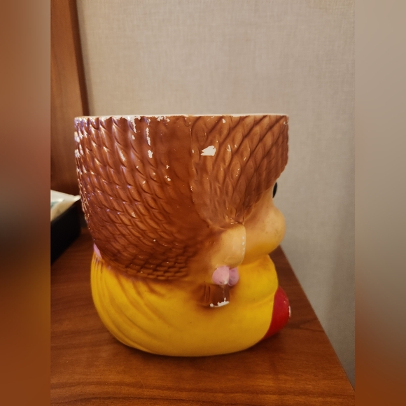 Vintage/Antique Yellow Porcelain Handpainted Girl Cookie Jar - Picture 7 of 11